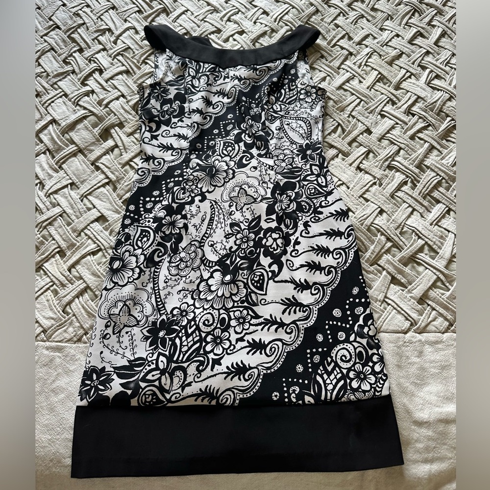 Women's Connected Apparel Black and White Distressed Print Dress - Size M